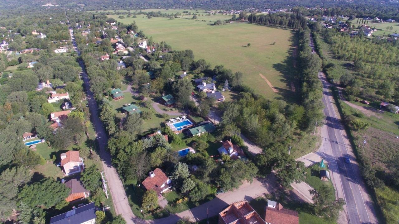 Cabanas Cuatro Horizontes Villa General Belgrano Bagian luar foto