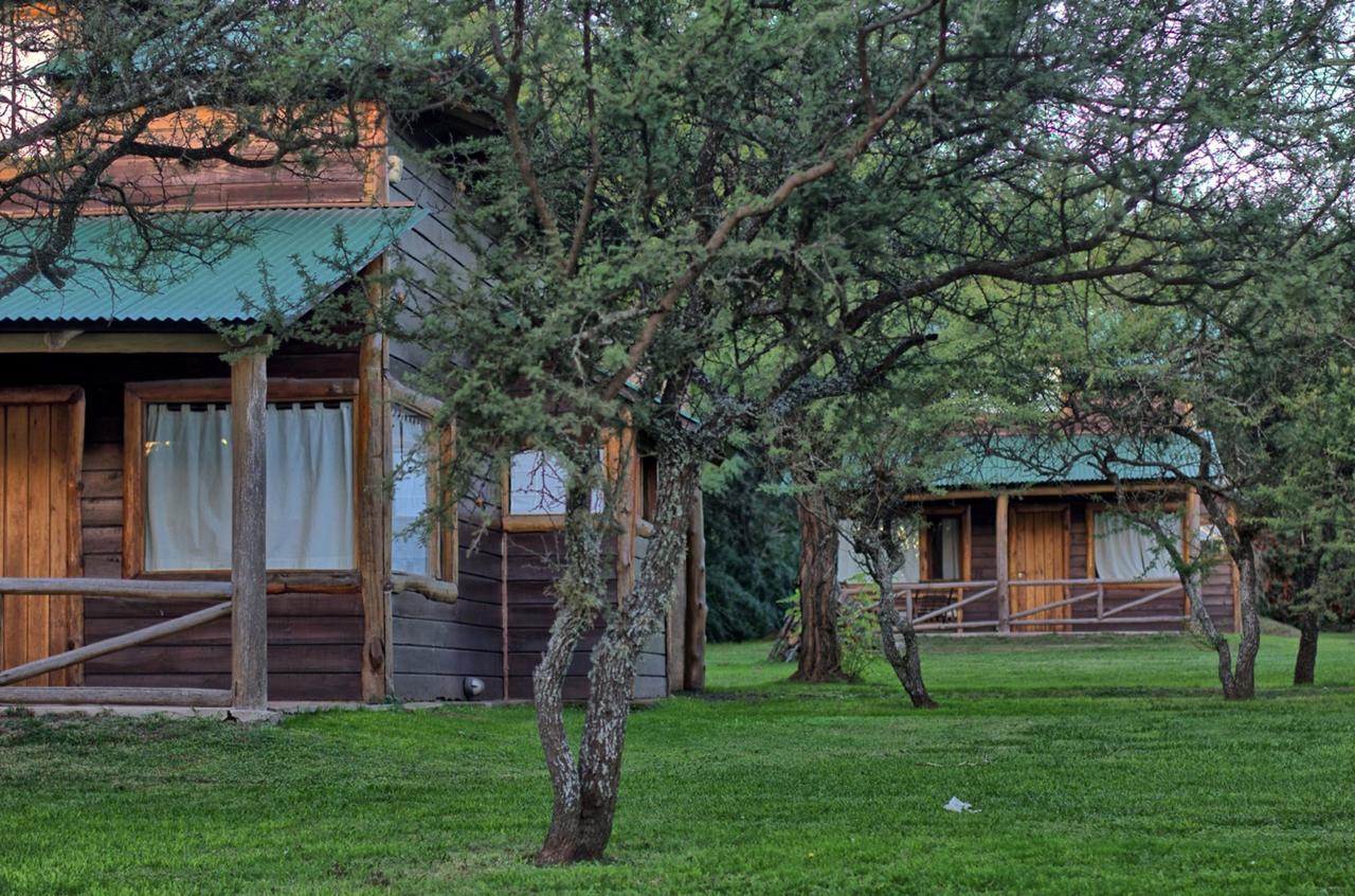 Cabanas Cuatro Horizontes Villa General Belgrano Bagian luar foto